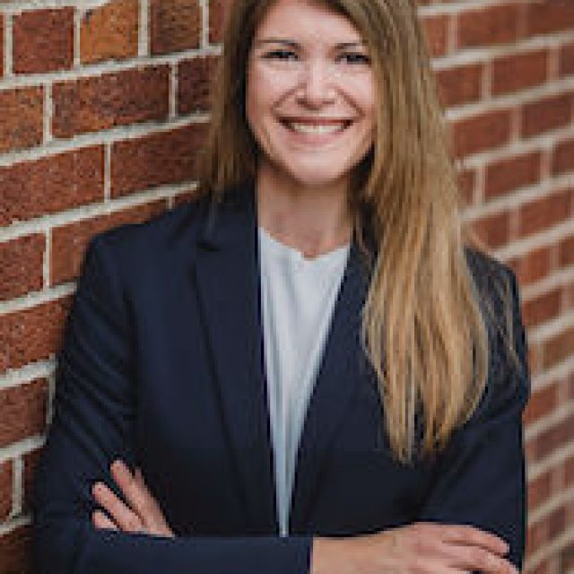 Bree E. Holtz headshot